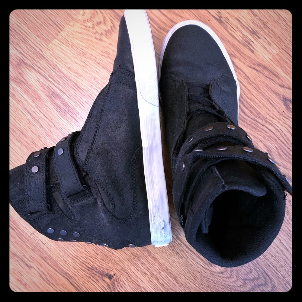 Women’s High Top Supras